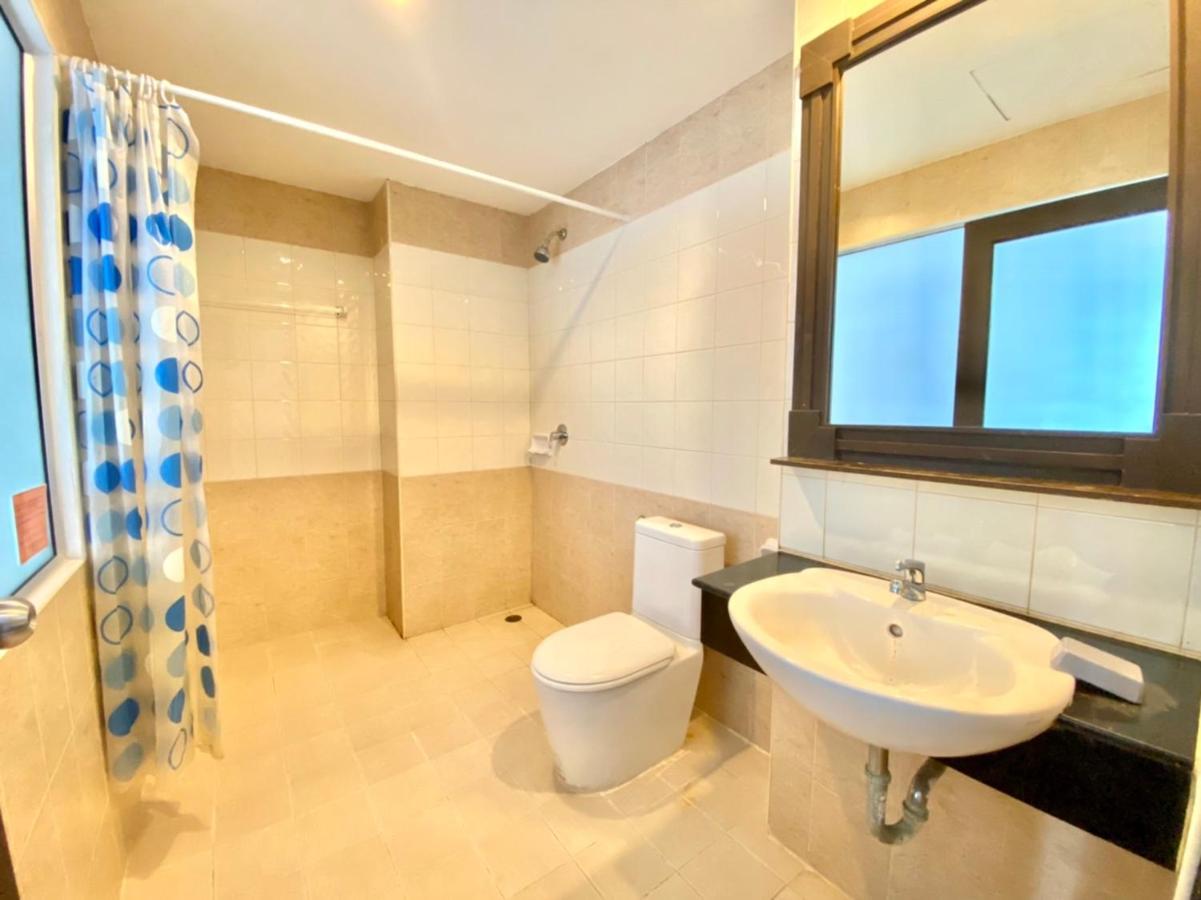 One World One Home Patong 2 Екстериор снимка